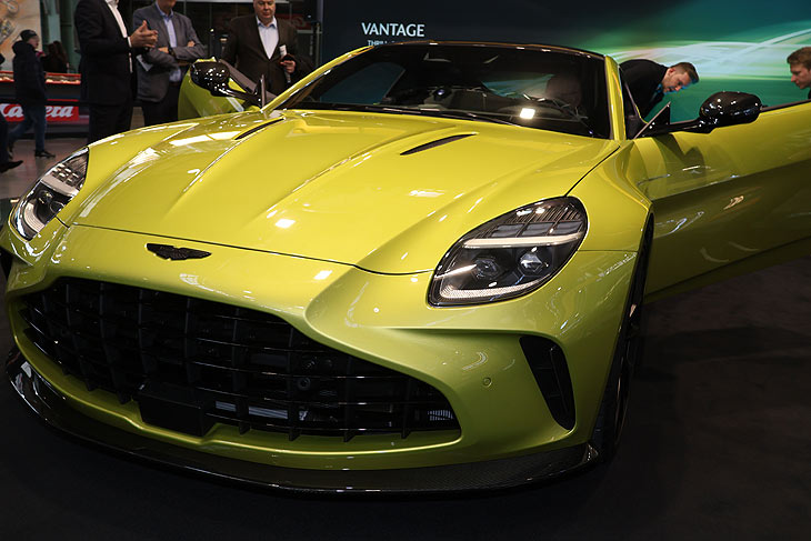 der neue Aston Martin Vantage - zu sehen am 09.+10.03.2024 in der Motorworld M&uuml;nchen (&copy;Foto:Martin Schmitz)